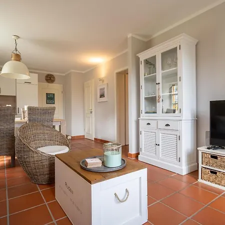 Rugana - Komfortplus Mit 1 Schlafzimmer Und Terrasse A07 Apartmán Dranske